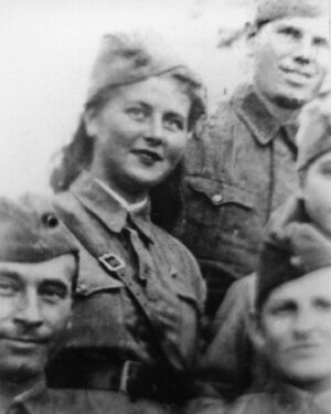 Elizaveta Boyarskaya Instagram - 1 фото : Николай Боярский, фотография сделана 9 мая 1945 года в Кёнигсберге. 2 фото: Лидия Штыкан, Ленинградский фронт. 3 фото: Павел Боярский, закончил войну в Берлине. 4 фото: Екатерина Боярская, закончила войну в Берлине. Фронтовики, Блокадники, Артисты Концертных бригад - вся семья. Любим! Помним! 9 мая - особый день для всех, для каждой семьи. День скорби , радости и памяти.  Важно помнить, рассказывать, бережно передавать эту любовь и уважение нашим детям.  Пока помним, можно робко надеятся, что это беда, это горе не повториться. С праздником Великой Победы! Вечная память всем кто прошёл через жернова войны и не дожил до победы, благодарность и поклон всем ветеранам , тем кто сегодня с нами, здоровья и радости! Мира и покоя! С Праздником! #9мая #деньпобеды