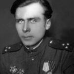 Elizaveta Boyarskaya Instagram – 1 фото : Николай Боярский, фотография сделана 9 мая 1945 года в Кёнигсберге. 2 фото: Лидия Штыкан, Ленинградский фронт. 3 фото: Павел Боярский, закончил войну в Берлине. 4 фото: Екатерина Боярская, закончила войну в Берлине. Фронтовики, Блокадники, Артисты Концертных бригад – вся семья. Любим! Помним! 9 мая – особый день для всех, для каждой семьи. День скорби , радости и памяти.  Важно помнить, рассказывать, бережно передавать эту любовь и уважение нашим детям.  Пока помним, можно робко надеятся, что это беда, это горе не повториться. С праздником Великой Победы! Вечная память всем кто прошёл через жернова войны и не дожил до победы, благодарность и поклон всем ветеранам , тем кто сегодня с нами, здоровья и радости! Мира и покоя! С Праздником! #9мая #деньпобеды