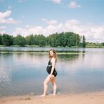 Elizaveta Gyrdymova Instagram - А это я с Ниной в животике прошлым летом🏕️