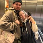Elizaveta Gyrdymova Instagram - Шлём вам наш усталый послеконцертный привет из отеля👋 И очень благодарим за тёплый приём Валенсию, Лиссабон, Гамбург и Кёльн❤️ Утром стартуем дальше, не забудьте проверить свой город в списке, вдруг получится увидеться!