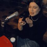 Elizaveta Ivantsiv Instagram - Мы что-то сняли. Больше ничего не скажу. Но по фоткам понятно, что я довольна🤍