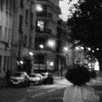 Elizaveta Ivantsiv Instagram – Отвечаю на один из главных вопросов 2023 года — про «Прыгну со скалы».

У меня есть выбор — все еще пытаться оправдаться перед фанатами группы «Король и шут», которые атаковали меня сразу после выхода песни. Но я не буду, потому что я такая же. Если кто-то посягает на произведение моего любимого артиста — я протестую. Но никогда не пишу комментарии. Берегите меня тоже, пожалуйста))

А если без оправданий, то вот история. Творчество «Король и шут» не имело на меня сильного влияния в детстве. Это не та группа, на которой я выросла. Но это музыка, которая имела до такой степени гигантское влияние просто на ВСЕХ, что не считаться с этим, не уважать это просто невозможно.

Поэтому выбор мой был очень прост.

– Ты знаешь хоть какую-то песню этой группы?
– Да, я знаю одну.
– Ты сможешь сделать это честно? Так, чтобы читалось твое уважение?
– Я попробую.

Как только я услышала, как это звучит под пианино, я поняла, что справляюсь. У меня пошли мурашки, для меня песня раскрылась по-новому. Я думаю, это важно для такой работы.