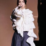 Ella Chen Jia Hua Instagram - 我今天是千層月餅 中秋快樂 ❤️❤️❤️🥮🥮🥮🌕🌕🌕 #舞台2023總決賽 #verawang