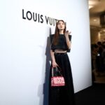 Ella Chen Jia Hua Instagram - LOUIS VUITTON Party Time 今天雖然是Friday, 但解接要來點Wednesday😏 @louisvuitton #louisvuitton #LVTAIPEI101