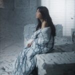 Ella Chen Jia Hua Instagram - 夢想一個一個完成了、刪去了， 最後呢？ ​ ​ ​ Ella 陳嘉樺【願望清單】 2023 年末最溫暖的祝福 ​ ​ ​ #Ella陳嘉樺願望清單