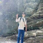 Ella Chen Jia Hua Instagram - 花蓮 解接來了～ 太魯閣 太美了！ 此生必訪美景⛰️🌳🌿 解接玩給你看：https://youtu.be/y0ujOBF-5cg 勁寶掌鏡拍攝太有愛💓 是趟幸福美滿小旅行～ 🔗Vlog YT連結看限動 #布洛灣吊橋 #砂卡礑步道 #太魯閣美景