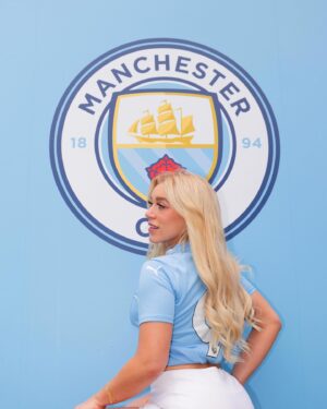 Elle Brooke Instagram - City till I die! Let’s gooooo 🔥