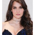 Elli AvrRam Instagram – 😌💜🕊️

Dressed in @neeta_lulla @houseofneetalulla 
Hair & Makeup by @fab_beauty___ 
#elliavrram #yourstruly