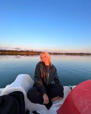 Ellie Brown Instagram - Wholesome moments ❤️‍🔥