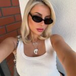 Ellie Brown Instagram - Lil sun series 🌞