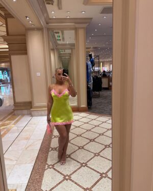 Ellie Brown Instagram - Vegas 💀🤍