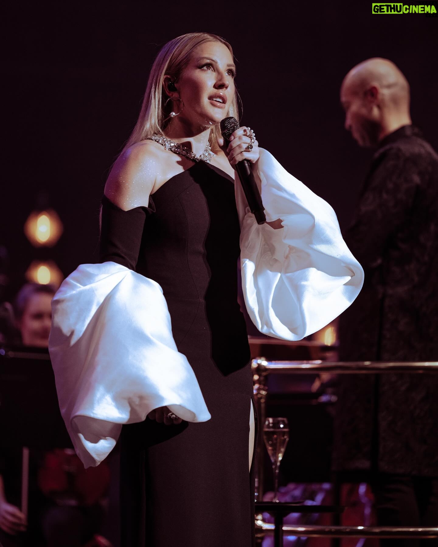 Ellie Goulding Instagram - One of the most magical nights of my life and I got to spend it with you all at the Royal Albert Hall 🥹 Thank you @royalphilorchestra and @iderrickskye for being the best accompaniment I could have , performing my songs like this. For the first time ever I saw very few phones filming. That makes it even more special because … you really just had to be there… it was one of the those nights . Sorry if you weren’t 🤣 Special thank you to @janedeedy for all her hard work. Lucky as ever to have such a brilliant team around me 🤍 Styled by @kyledevolle Hair @anastasiastylianou Make up @hilakarmand Photos by the marvellous @madison_phipps ❤️🔥
