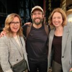 Ellie Kemper Instagram - Insane performance by @joshgroban in @sweeneytoddbway followed by an Office Garden Party reunion pic with @msjennafischer?! Yes please!! PS give this man a #tony OK?