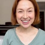 Ellie Kemper Instagram - We are so excited to announce that @EllieKemper will be joining #PeterPanGoesWrong as a special guest star from June 20-25! Finally, something that’s unbreakable!! 😜 To get your tickets head to the link in our bio.