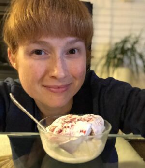 Ellie Kemper Instagram - Dear Ice Cream, I love you. I have always loved you. What we have: is love. #nationalicecreamday