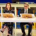 Ellie Kemper Instagram - An **iconic** night at @lajollaplayhouse fundraiser, posing with hands on hips with Matthew Broderick!!!!! We also performed A.R. Gurney’s “Love Letters.” 🎭 ✍️ ✉️ 📸 @realphotosd