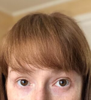 Ellie Kemper Instagram - Distraction! My bangs. Why do they look so good
