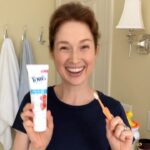 Ellie Kemper Instagram – Excuse me, I have something serious to say about this Silly Strawberry! 🍓 I found a natural toothpaste for kids that tastes GOOD and therefore makes my life easier. As a mom, I am grateful for anything that adds some fun. Extra points for silly, @toms_of_maine! I think it was the delicious real fruit flavor that won my family over, while the recyclable toothpaste tube and no artificial flavors, colors, or preservatives won me over. Calling this a Mama win! 🦷❤️🦷❤️ #ad #tomsofmaine #sillystrawberry #momlife