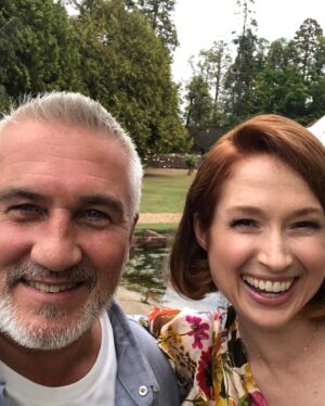 Ellie Kemper Instagram - GABS dump!!! The #GreatAmericanBakingShow @therokuchannel ps bakers can someone please send me a group pic of all of us? You’ll notice there is one thing missing from this dump which is ALL OF YOU