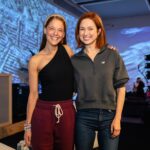 Ellie Kemper Instagram - An absolutely joyful evening hanging with the magical @aliontherun1 and her band of angels last night!! So much fun chatting about running, purpose, egg custard, Mile 20, proms, playlists, and Eric Johnson (IYKYK). Ali Feller brings so much light to the world and man am I grateful for that. OH AND did I mention I got to meet icons @keiradamato and @becsgentry?? Cause that happened too. Yay running, yay marathons!!! 🩷🩷🩷 📸 @jzsnapz (thank you!!)