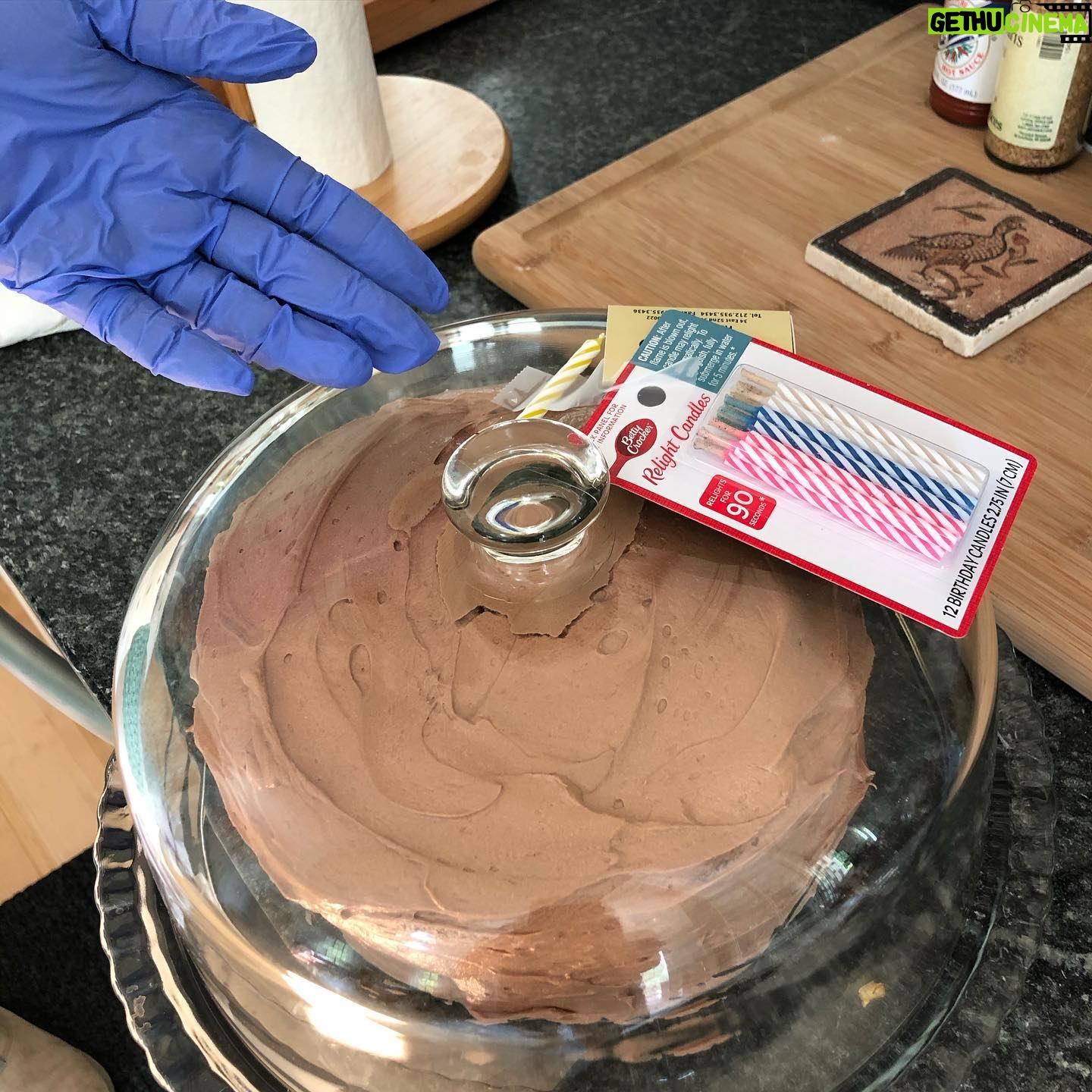 Ellie Kemper Instagram - Happy Mother’s Day to all the mamas, aunts, grandmas, sisters, mothers-in-law, and caretakers working overtime these days!! And while it is certainly not a contest....I do happen to have the very best Mom in the world. Here is the cake she made me last week for my birthday (blue-glove service, of course). This is a chocolate cake with mocha icing and she has been making it for my three siblings and me for the past four decades. When I was in college, she would SHIP one to me every year on my birthday. And this is exactly how she has won the Best Mom contest. My mom is smart, gracious, kind, and very, very funny. I am so lucky to be her daughter. ❤️❤️