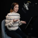 Ellie Kemper Instagram - Not a big deal that I know how to read, but did you know that I can also do it OUT LOUD?!? Thrilled to have narrated the audiobook edition of #HappinessForBeginners by the brilliant @katherinecenter!! I am also in the movie edition! I am all over every edition of this book and I love it!! “Link in bio”
