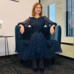 Ellie Kemper Instagram - What a great chair! I had a super fun day of press for The Great American Baking Show: Celebrity Holiday Special which streams tomorrow (Friday 12/2) on @therokuchannel. Pull up a “chair” and watch!