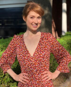 Ellie Kemper Instagram - Today I did a round of virtual press in a very real and pretty dress! #unbreakablekimmyschmidt interactive special is coming to you soooooon on @netflix!!! MAY 12TH