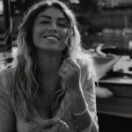 Elsa Dasc Instagram – 29 ans !🎂 Une bougie de plus et la dernière de ma vingtaine
Mon souhait est plus fort que jamais pour l’année à venir 🙏🏻✨
#WishStrong 🍀⏳