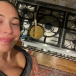 Elsie Hewitt Instagram – alexa play Rooftops by wiz khalifa LOL