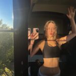 Elsie Hewitt Instagram - recent life before i entered my blonde era