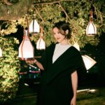 Elva Ni Chen-Xi Instagram - Louis Vuitton Savoir Rêver 每年讓人期待的造夢之旅又來到香港了 欣賞到意猶未盡的精湛手工藝和創新的家品設計 又帶大家進入了夢幻的感官之旅 更令人開心的是和友人們的相聚 What a happy night with @louisvuitton 🧳 #LVSavoirRever #LVHongKong
