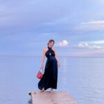 Elva Ni Chen-Xi Instagram - What a night it was, surrounded by beautiful ladies in elegant dresses and comfortable sandals, along with good music, and delicious food, we all are having a splendid time 🙌 @Longchamp #LongchampStTropez #LongchampSS24 #LongchampHK