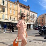 Elva Ni Chen-Xi Instagram - After 16 hours of flight and a 2-hour drive, I finally arrived at this beautiful seaside city, Saint-Tropez in France! ⛱️ Can’t wait to start our journey with @longchamp family! @Longchamp #LongchampStTropez #LongchampSS24 #LongchampHK