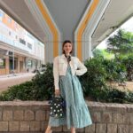 Elva Ni Chen-Xi Instagram - 是日收工🎥 週日開工最大的好處就是不塞車😂 #elvaootd @viutv #一車女人 makeup @janicelamua hair @easfu
