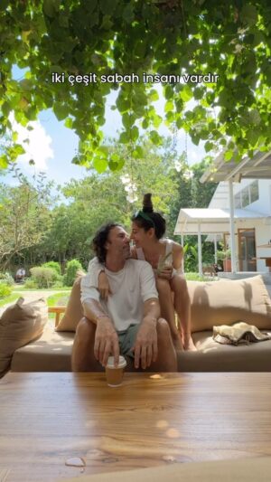 Elvin Levinler Instagram - tarafını seç 🤓

#elviniminbali couple, relatable reel
#relatable #marriedlife #couplegoals
