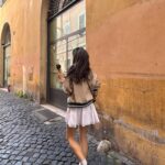 Elvin Levinler Instagram - erken doğumgünü kutlamaları ve pastası 🍦✨ #elviniminitaly