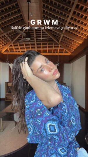 Elvin Levinler Instagram - Bali’de birlikte hazırlanalım🥥 bu grwm videolarını seviyor musunuz 🌴🌴🌴

#reklam