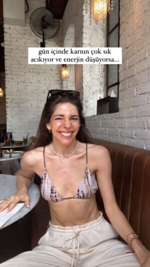 Elvin Levinler Instagram - belki gün içinde sürekli acıkmanın ve enerjinin düşmesinin bir çözümü olabilir✨biohacking’de de en temel prensiplerden biri; ben yıllarca tam tersini yapmışım, bizde çok işe yaradığı için paylaşmak istedim

Revolver cafe, Canggu

#neyedim #detoks #biohacking #elviniminbali
