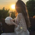 Elvin Levinler Instagram - Uluwatu sunset 🙂‍↕️🥹🥥🌴✨✨✨✨ #elviniminbali #uluwatu