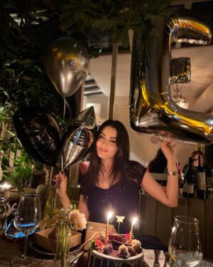 Emel Dede Instagram - Hoş gel yeni yaşım..☺️🤩💃🏻