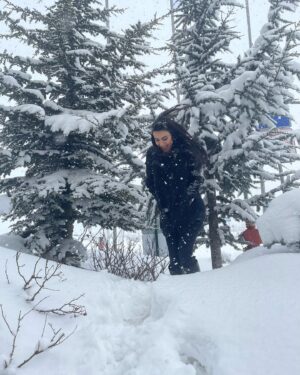 Emel Dede Instagram - 🤍❄️