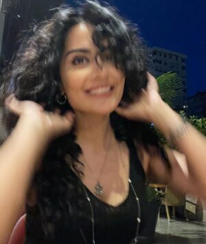 Emel Dede Instagram - Kıvır mı cık.. 😜😁😘