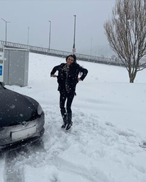 Emel Dede Instagram - 🤍❄️