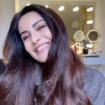 Emel Dede Instagram - New Soul dinlerken ben.. 😁
