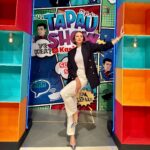 Emelda Rosemila Instagram - Nak posing sikit la Sunday nih!🌸 #tapaushow