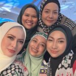 Emelda Rosemila Instagram – Cantik2 semua sahabat2 ku, MasyaALLAH, Hajahh!☺️😄

Thank You DatinSri @umieaida9 jemput kitaorg smua diMajlis Perjuangan Palestine Semalam. Alhamdulillah ada jumlah derma yg terkumpul buat Palestine dan Dapat bersilaturahim dgn semua jemputan. Malangnya tak sempat nak ambik gamba dgn kakumie, sbb malas nak kacau busy nawww!

Doakan terus utk Palestine 
🇵🇸❤️🇵🇸

@lizaabdul @sherry_alhadad @catrionabrianross @nadia.brian @falaaaaaaa_ @afifaanuar @zulinaziz