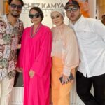 Emelda Rosemila Instagram – Congratulations @chezkamya.professional. Happy 1st year Anniversary. Im so proud of what u guys have achieved so far. Cheers to many more years to come. 

Congrats My favourite hairstylist @chezhamdan and Madam @erna_elliyana🧡🧡🧡

@chezkamya.professional