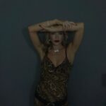 Emilia Attías Instagram - 🪱 haciendo lío en @room.efe M @pereyrafabi H @eddierodriguez_23 V @kosafstudio Faja @latienda.cinturones J @gallerygangbsas B @reginamargheritashoes