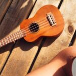 Emilia Attías Instagram – Días de relax, caminatas en el bosque, baños de mar, encuentros, amigos, salidas, chillear, cocinar rico, probar comida y quemarse la lengua, comer medialunas calentitas, prender fueguito, terracear al amanecer, anocher e iluminarse de naranja con cada sunset contemplado.

Gracias @juanitabeach_uy por recibirnos estos días y dejar tantas memorias lindas en nuestro adentro. Voy a extrañar ese aroma a bosque y mar cada mañana desde su terraza 🙌

Gracias @may_ariadna por siempre recomendarnos los mejores lugares y con gente tan divina. Se agradecen los consejos que acortan los caminos!

Buenas vibras a todxs 💫